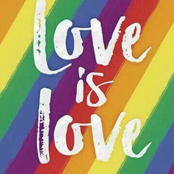 Meet your Posher, Laura - Picture 1 of 1